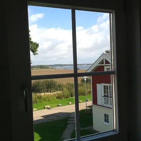 Doppelhaushalfte Windjammer Tatil Evi