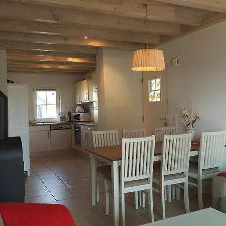 Doppelhaushalfte Windjammer Tatil Evi