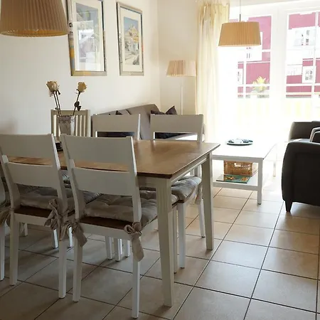Tatil Evi Doppelhaushalfte Windjammer Sierksdorf